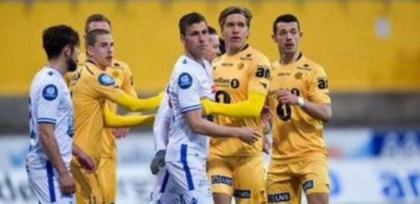 里尔锋线群星闪耀夜空,四球横扫延续强势表现  里尔锋线群星闪耀夜空,四球横扫延续强势表现