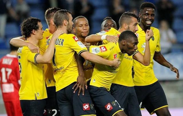 欧塞尔青训体系结硕果,小将首秀破门书写传奇  欧塞尔青训体系结硕果,小将首秀破门书写传奇